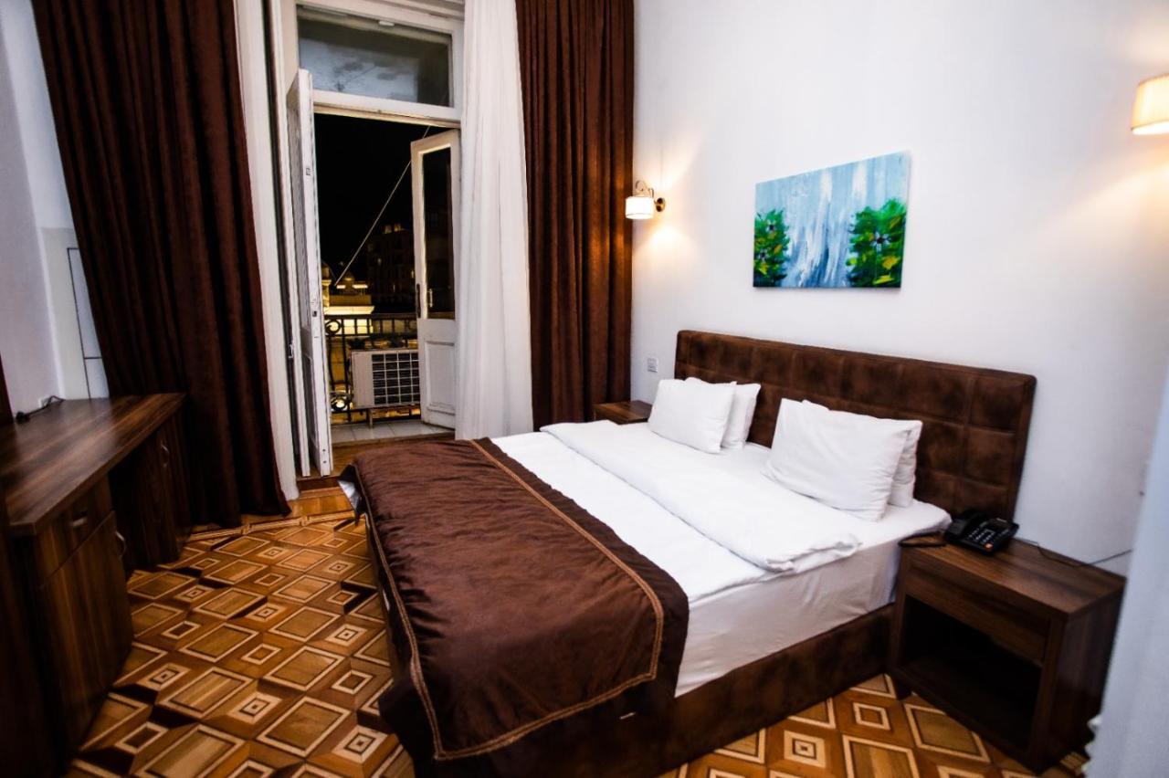 Malakan Hotel Baku Extérieur photo