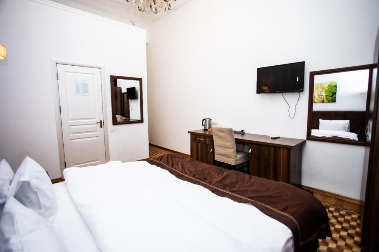 Malakan Hotel Baku Extérieur photo
